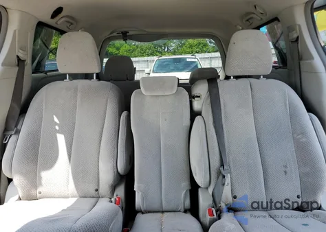 2013 Toyota Sienna Le из США, поврежденный, VIN 5TDKK3DC9DS347385